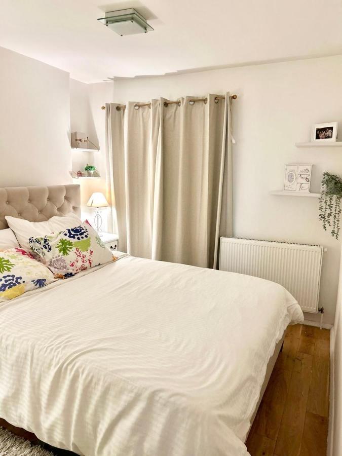Апартаменты Charming 2 Beds In Chelsea By Earl'S Court Station Лондон Экстерьер фото